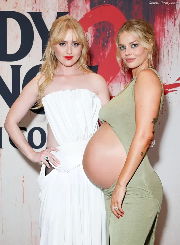 Kathryn Newton photo 21 of 1452