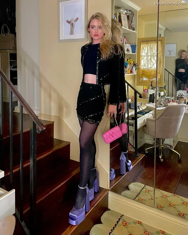 Kathryn Newton photo 6 of 1452