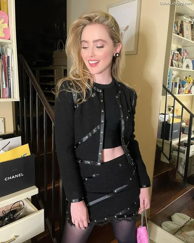 Kathryn Newton photo 7 of 1452