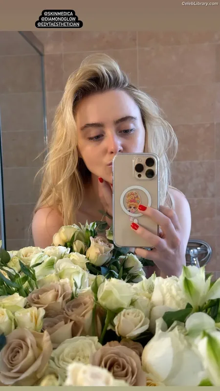 Kathryn Newton photo 23 of 1452