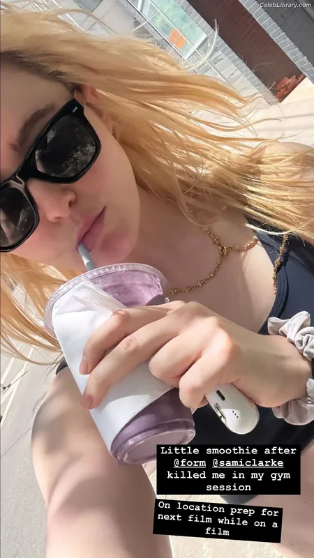 Kathryn Newton photo 23 of 1452