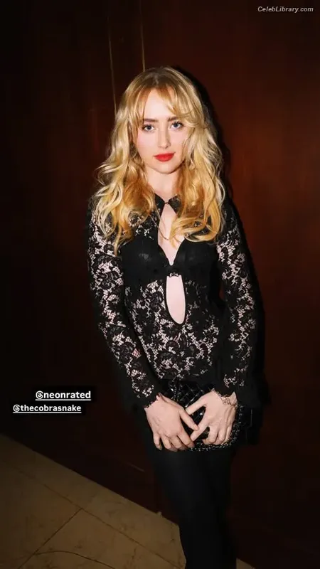 Kathryn Newton photo 5 of 1452