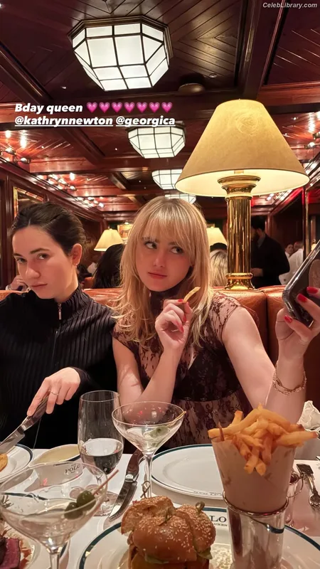 Kathryn Newton photo 10 of 1452