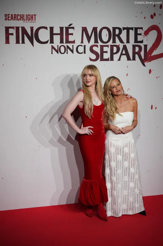 Kathryn Newton photo 9 of 1452