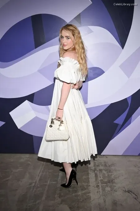 Kathryn Newton photo 15 of 1452