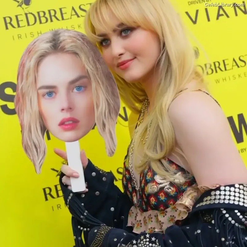 Kathryn Newton photo 3 of 1452