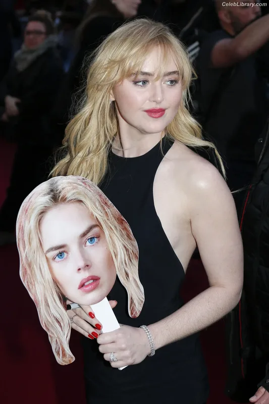 Kathryn Newton photo 6 of 1452