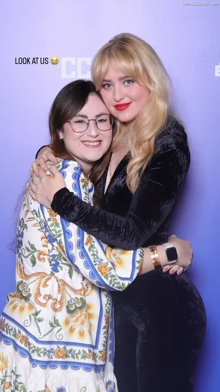 Kathryn Newton photo 7 of 1452