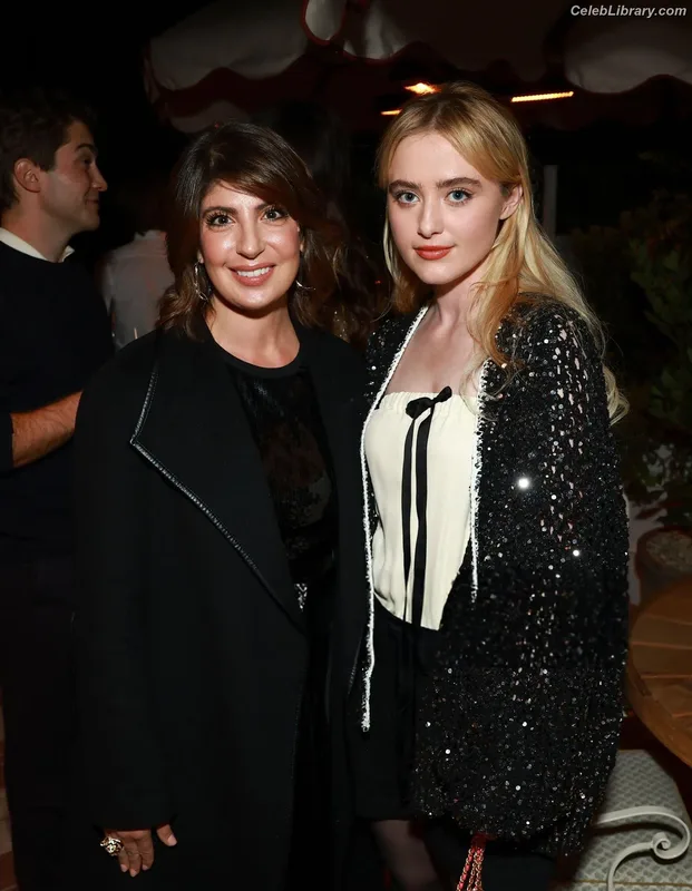 Kathryn Newton photo 11 of 1452