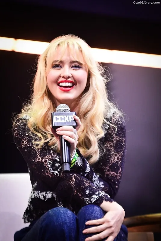 Kathryn Newton photo 20 of 1452