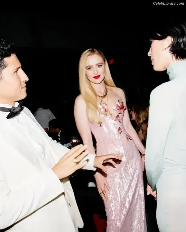 Kathryn Newton photo 7 of 1452