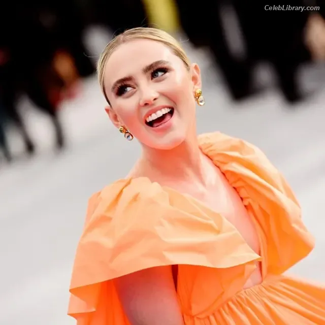 Kathryn Newton photo 17 of 1452