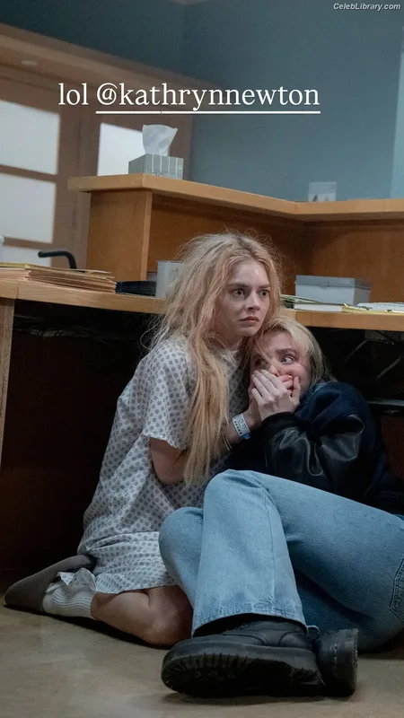Kathryn Newton photo 9 of 1452
