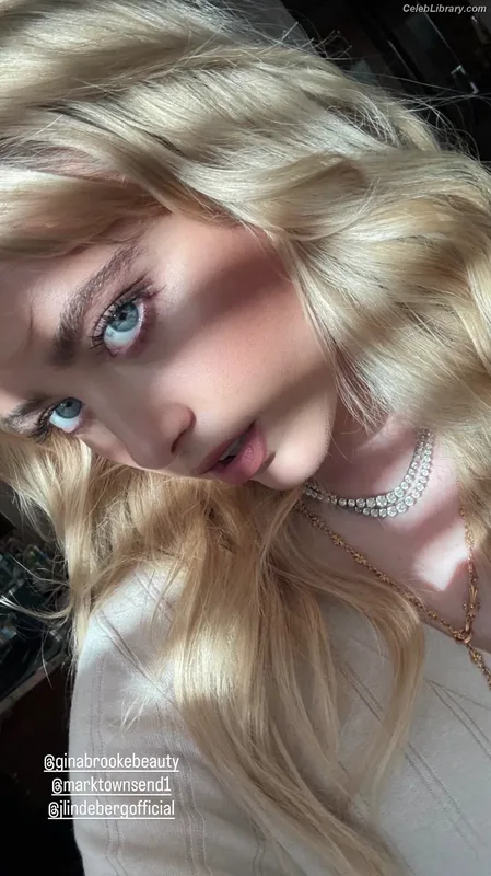 Kathryn Newton photo 21 of 1452