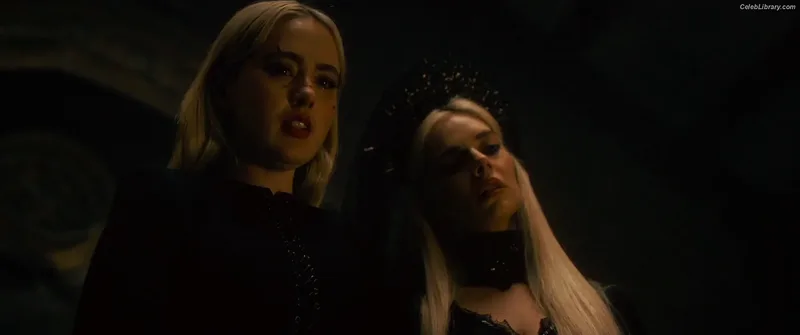 Kathryn Newton photo 24 of 1452