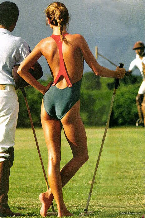 Kathy Ireland photo 23 of 358