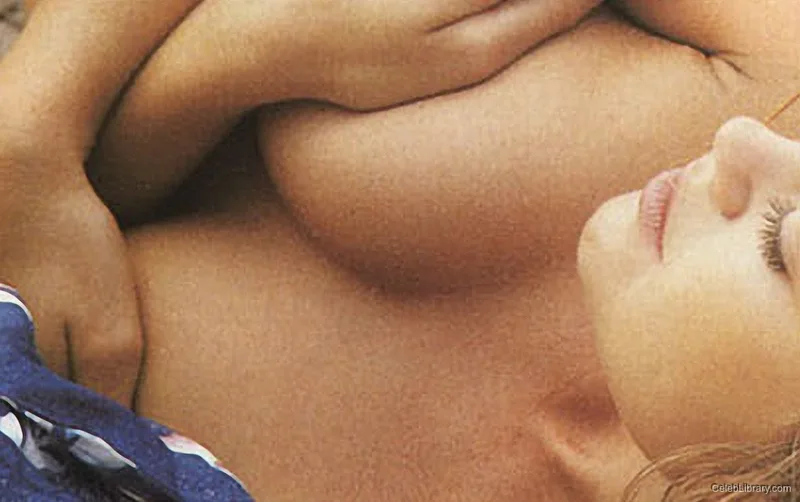 Kathy Ireland photo 2 of 358