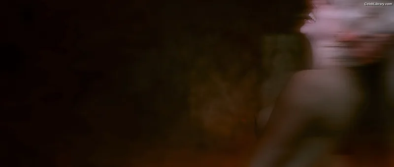 Katie Cassidy photo 3 of 250