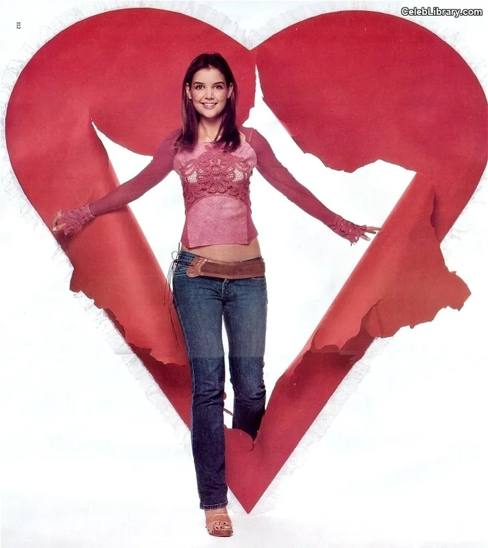 Katie Holmes photo 6 of 149