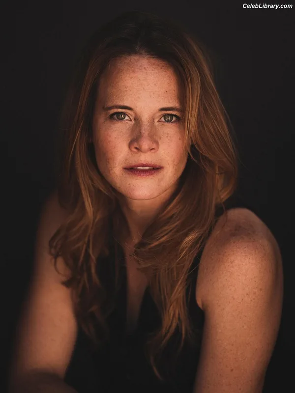 Katie Leclerc photo 13 of 13