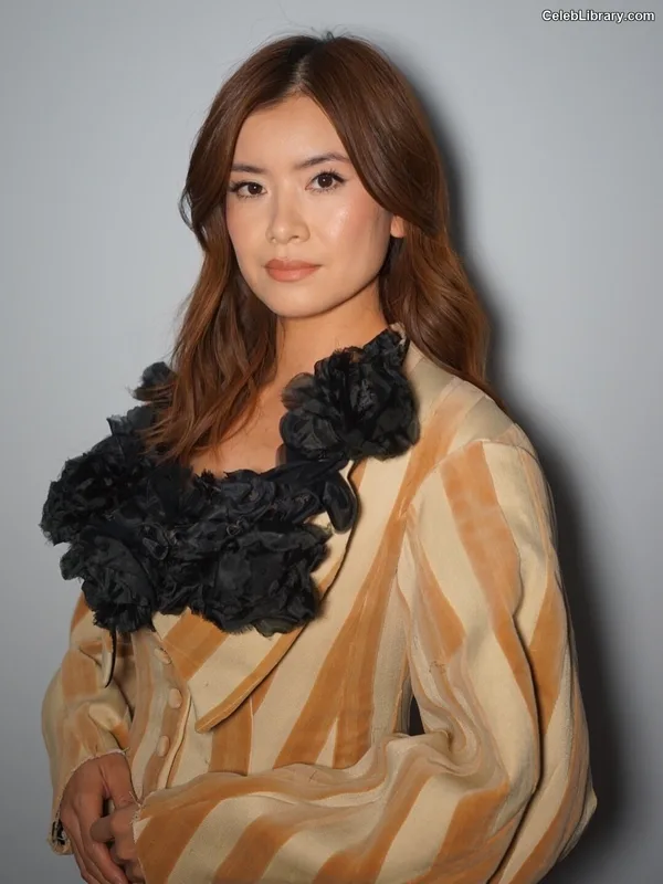 Katie Leung photo 3 of 5