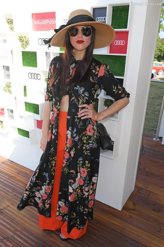 Katie McGrath photo 12 of 155