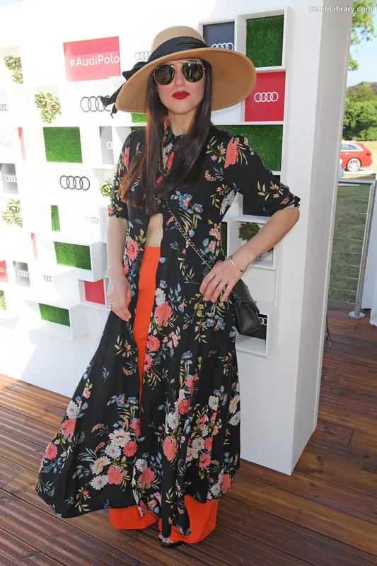 Katie McGrath photo 9 of 155