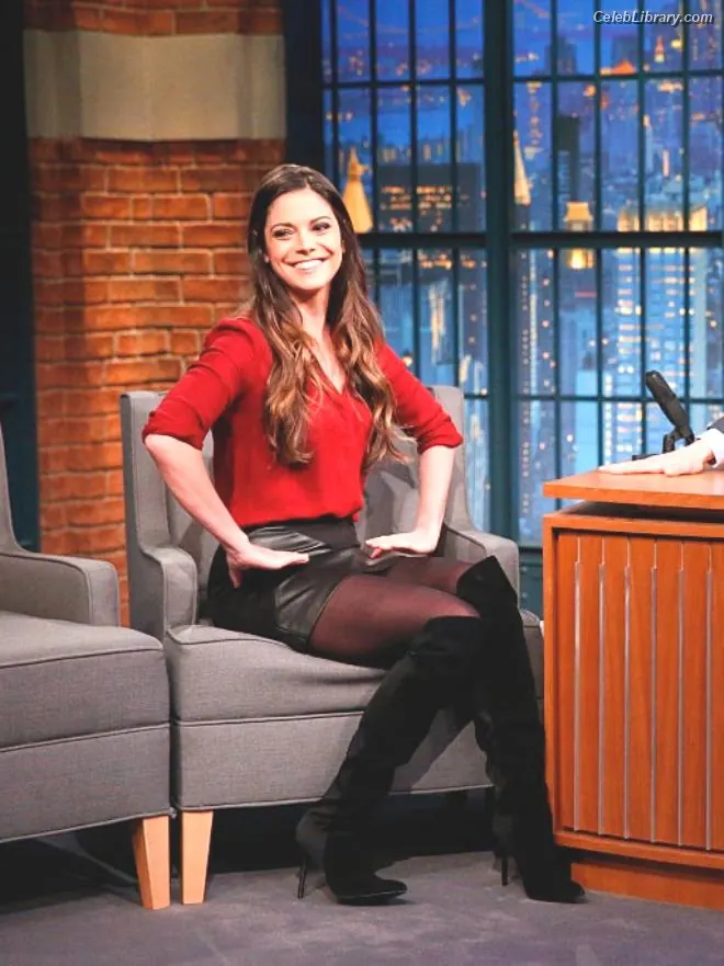 Katie Nolan photo 4 of 59