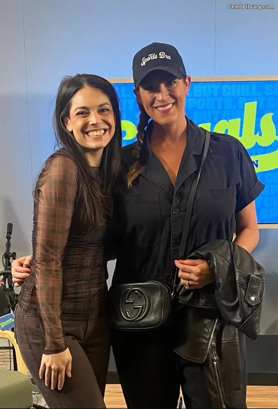 Katie Nolan photo 20 of 60