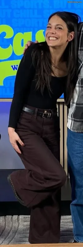 Katie Nolan photo 22 of 60