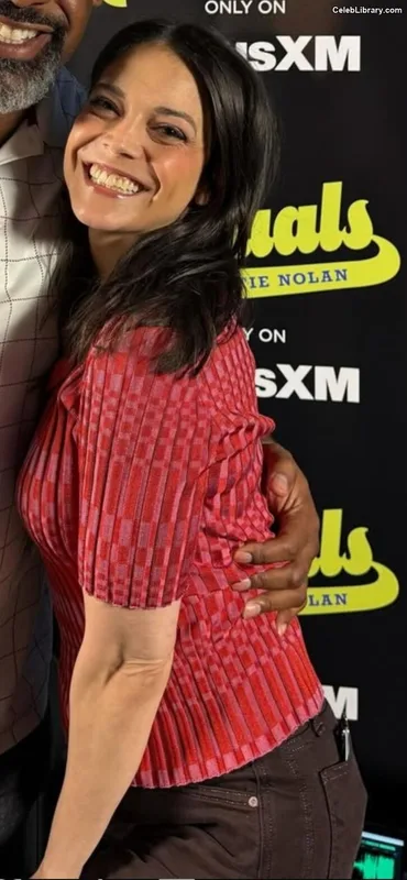 Katie Nolan photo 2 of 60