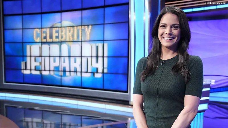 Katie Nolan photo 16 of 60