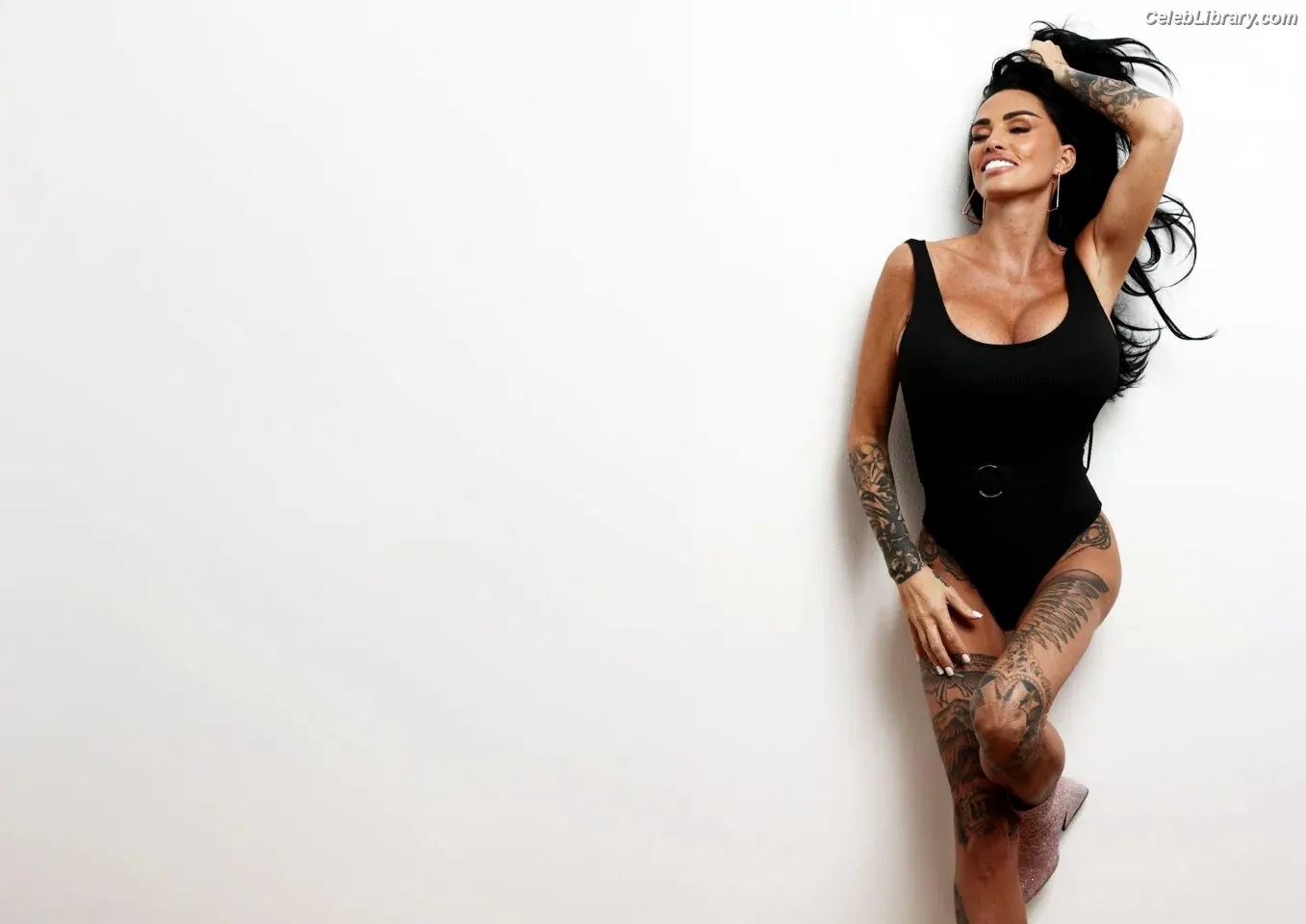Katie Price photo 13 of 324
