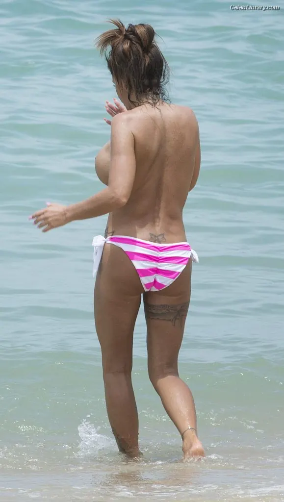 Katie Price photo 24 of 324