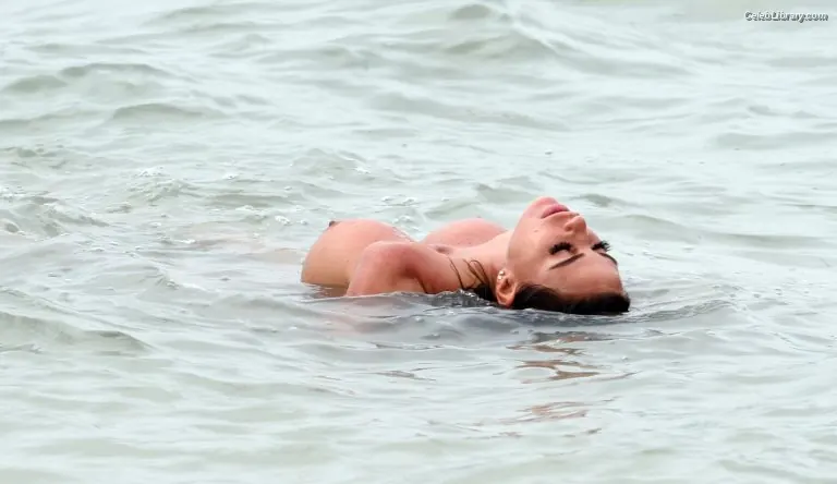 Katie Price photo 4 of 324