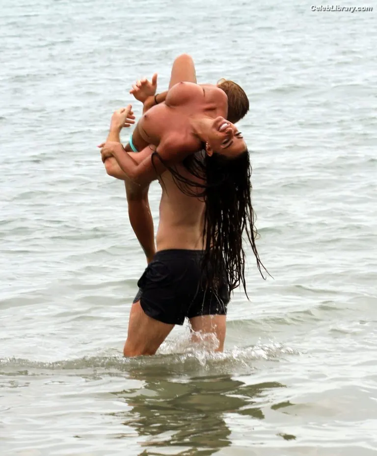 Katie Price photo 1 of 324