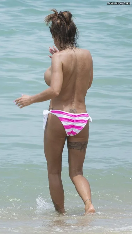Katie Price photo 13 of 325