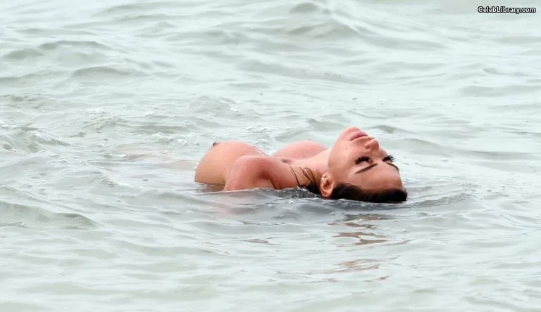 Katie Price photo 17 of 325