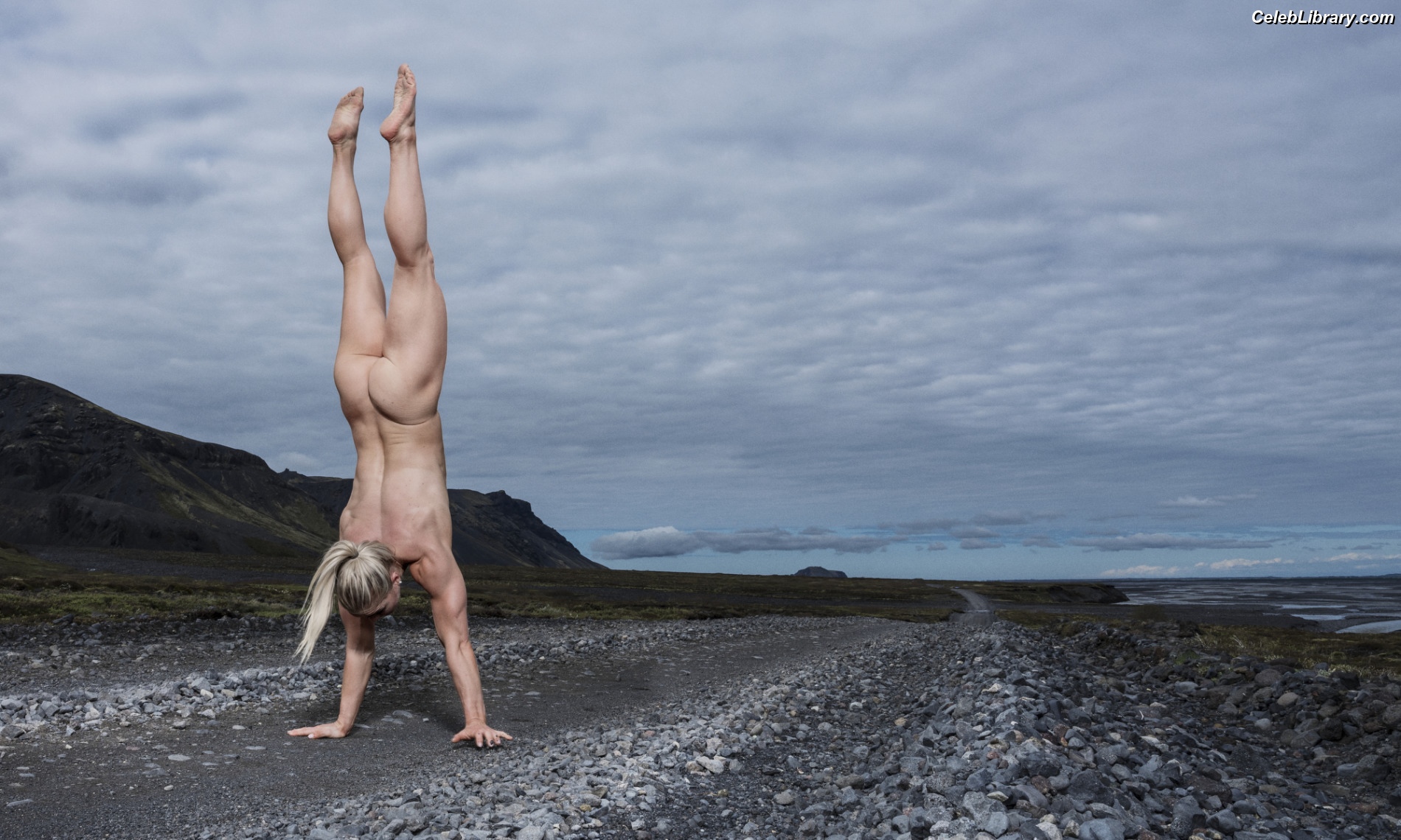 Katrin Davidsdottir photo 5 of 9