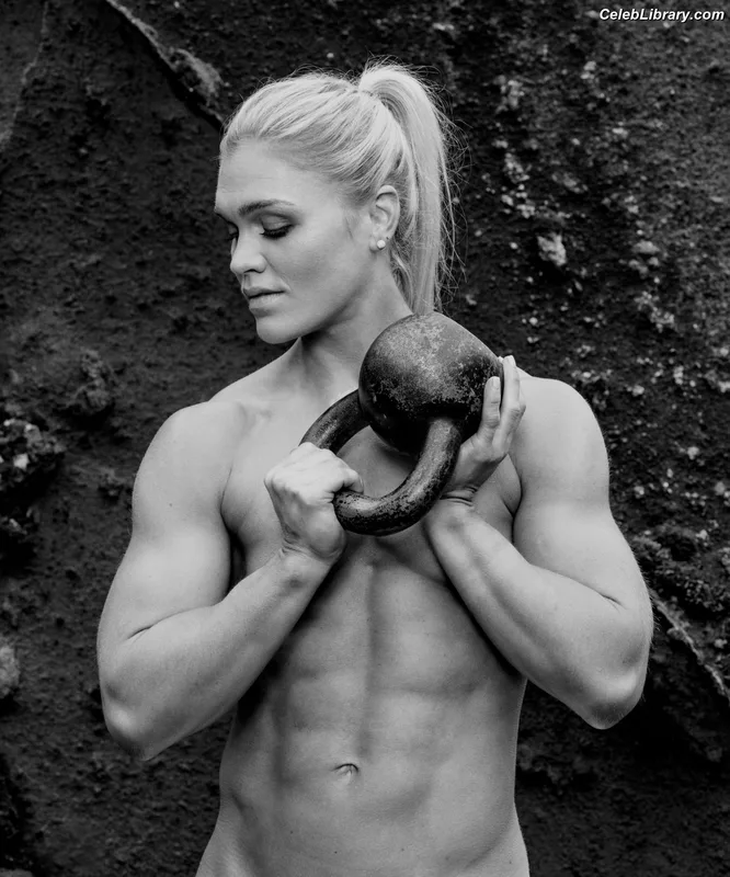 Katrin Davidsdottir photo 2 of 9