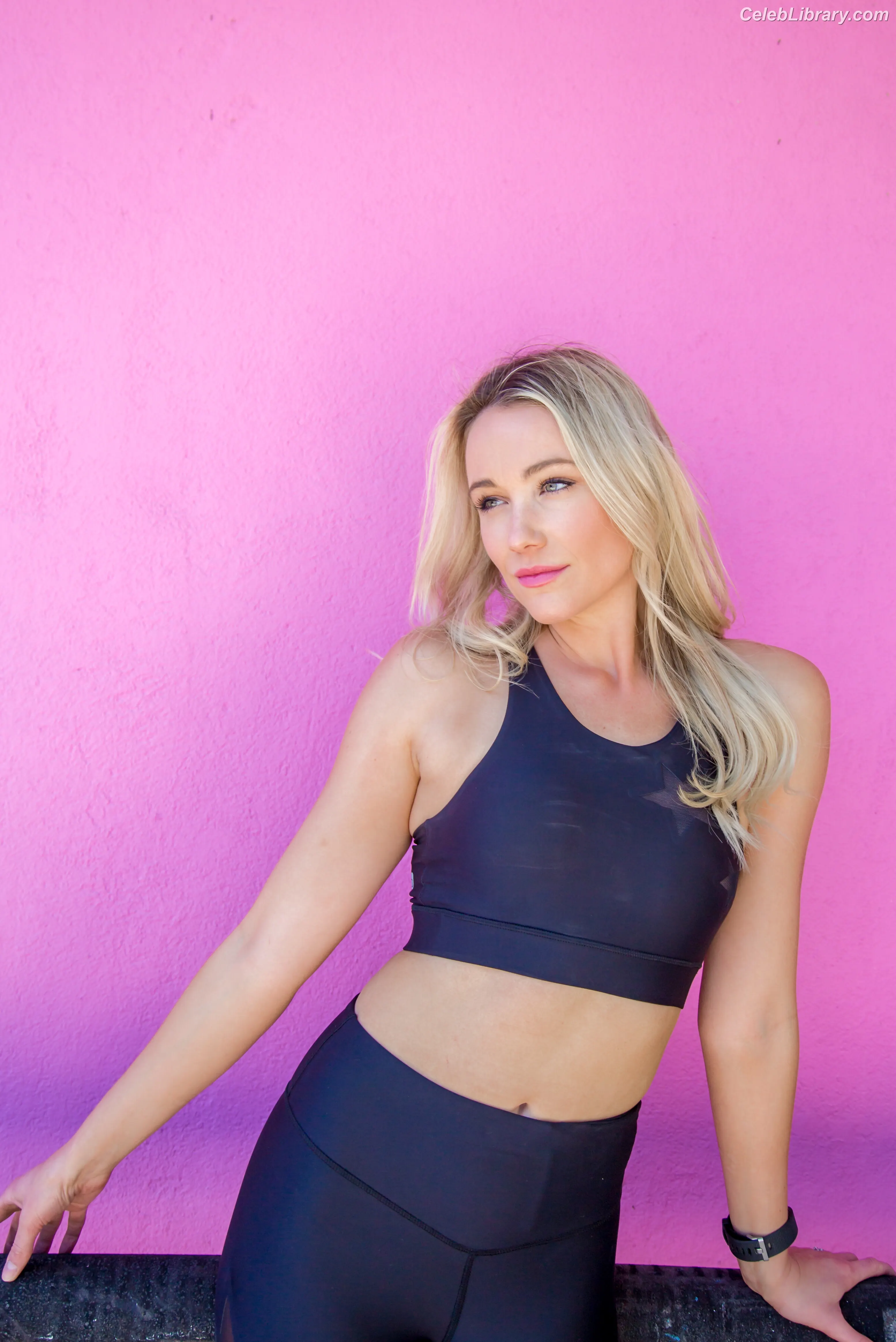 Katrina Bowden photo 24 of 374