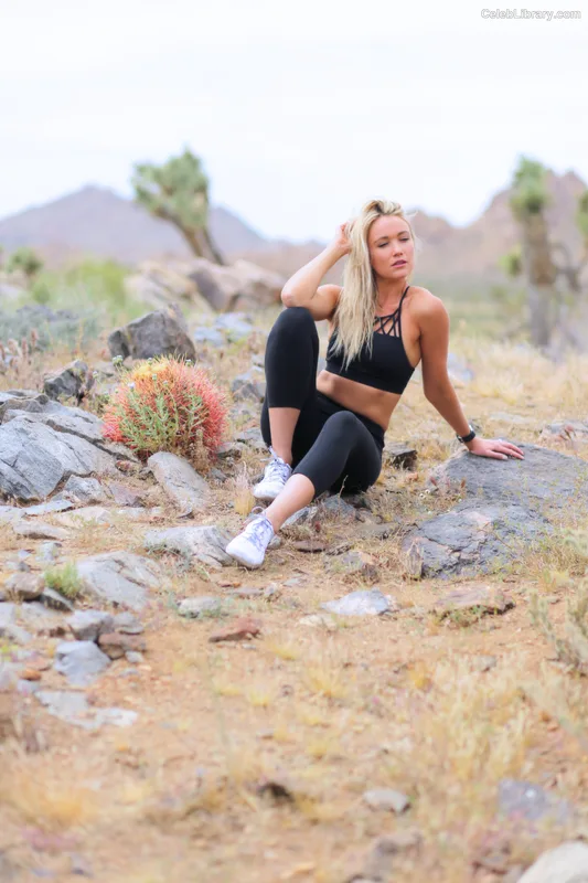 Katrina Bowden photo 15 of 374