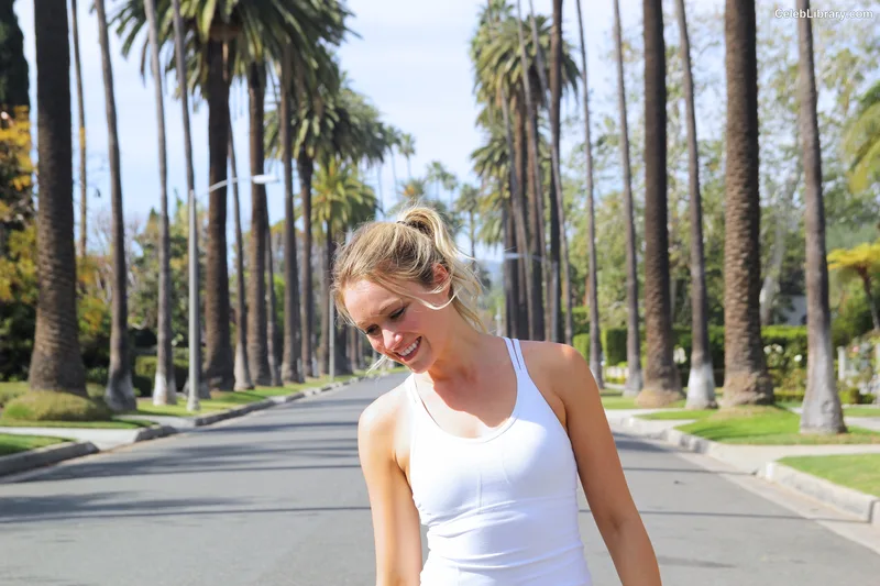 Katrina Bowden photo 15 of 374