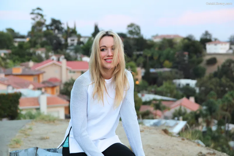 Katrina Bowden photo 20 of 374