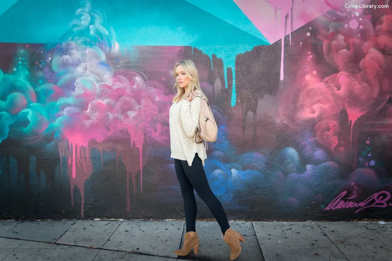 Katrina Bowden photo 1 of 374