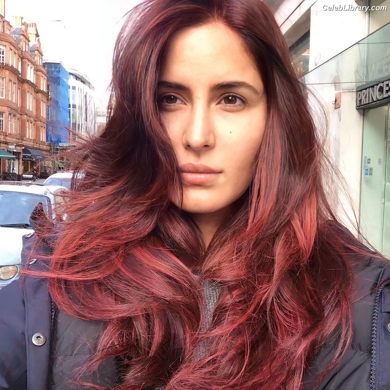 Katrina Kaif photo 3 of 5