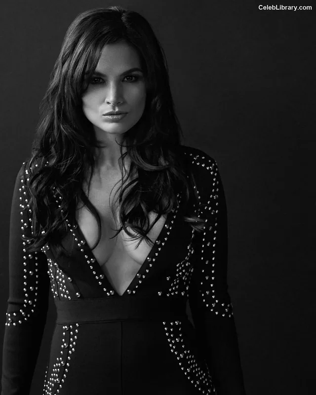 Katrina Law photo 17 of 138