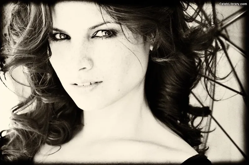 Katrina Law photo 16 of 138