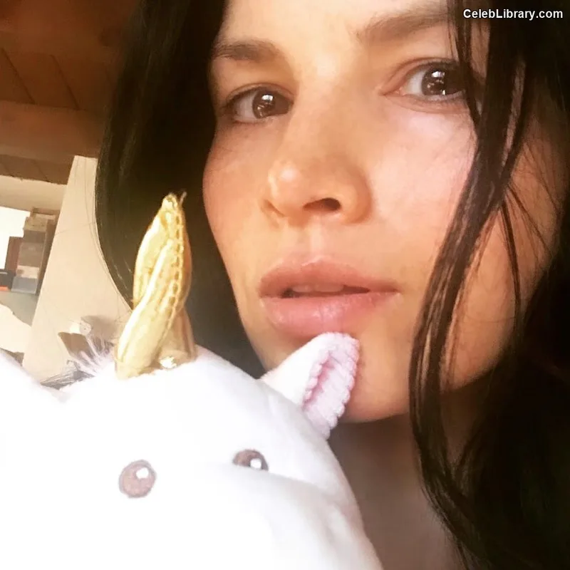 Katrina Law photo 23 of 138