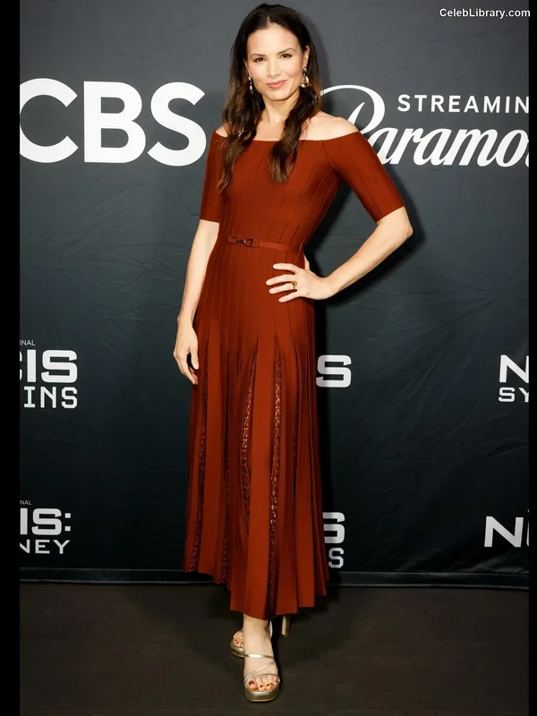 Katrina Law photo 3 of 138